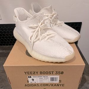 Yeezy Boost 350 V2